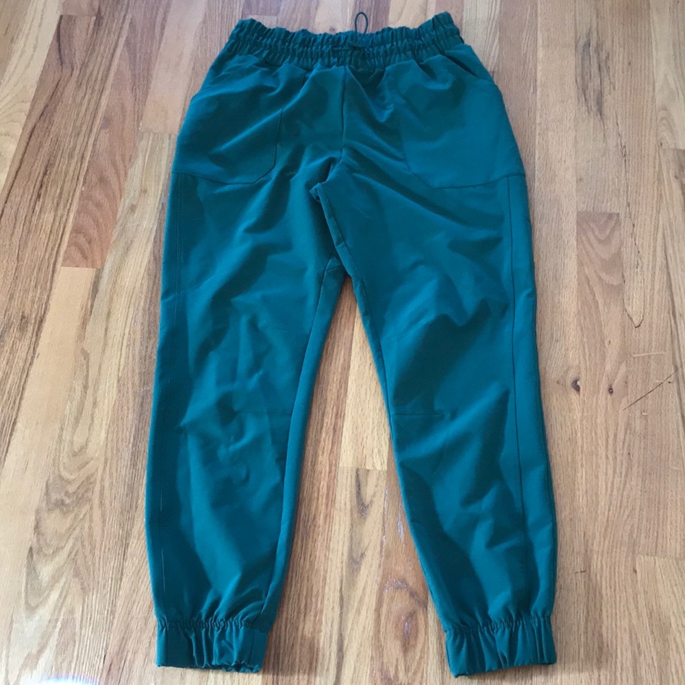 All in motion joggers